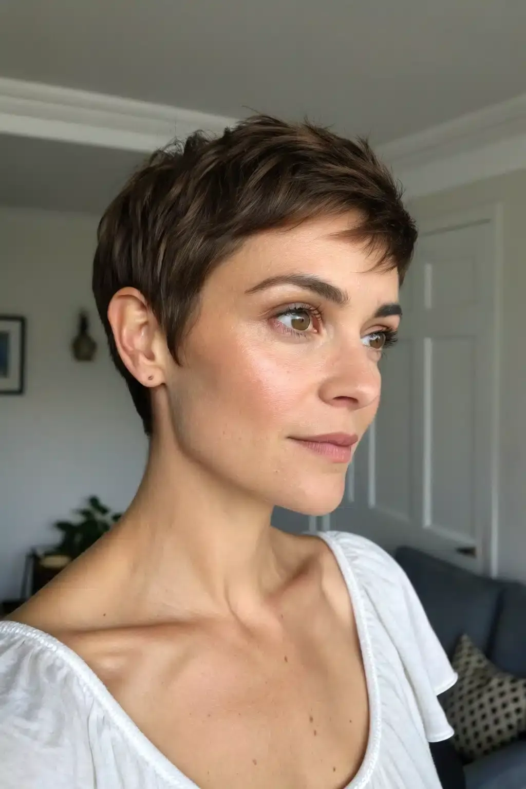 1) Classic Pixie Cut