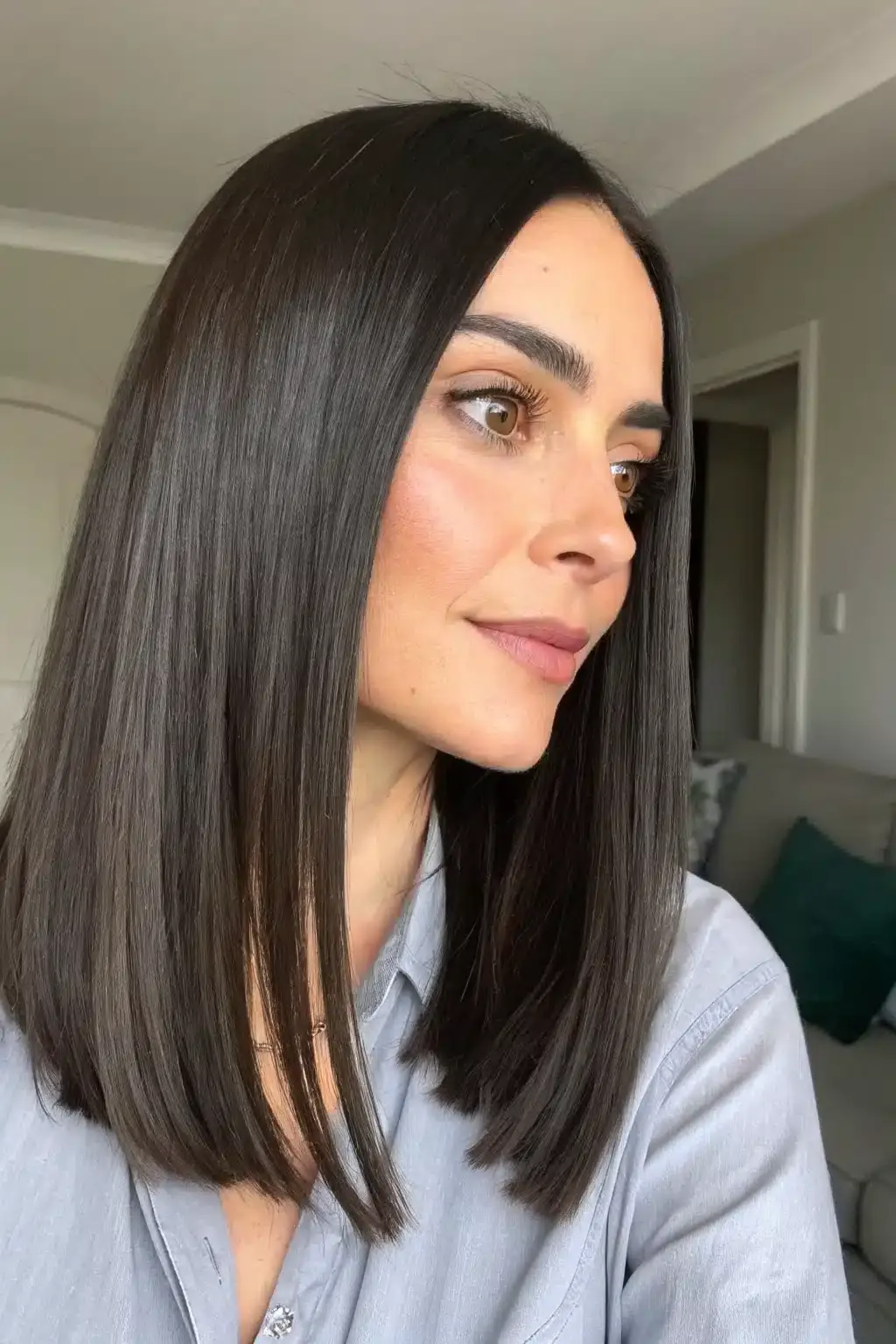 1) Classic straight long bob