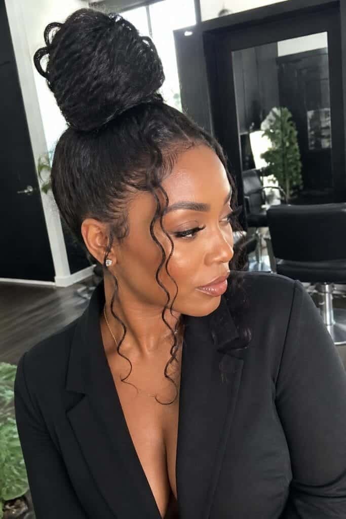 Deep Wave High Bun with Loose Waves