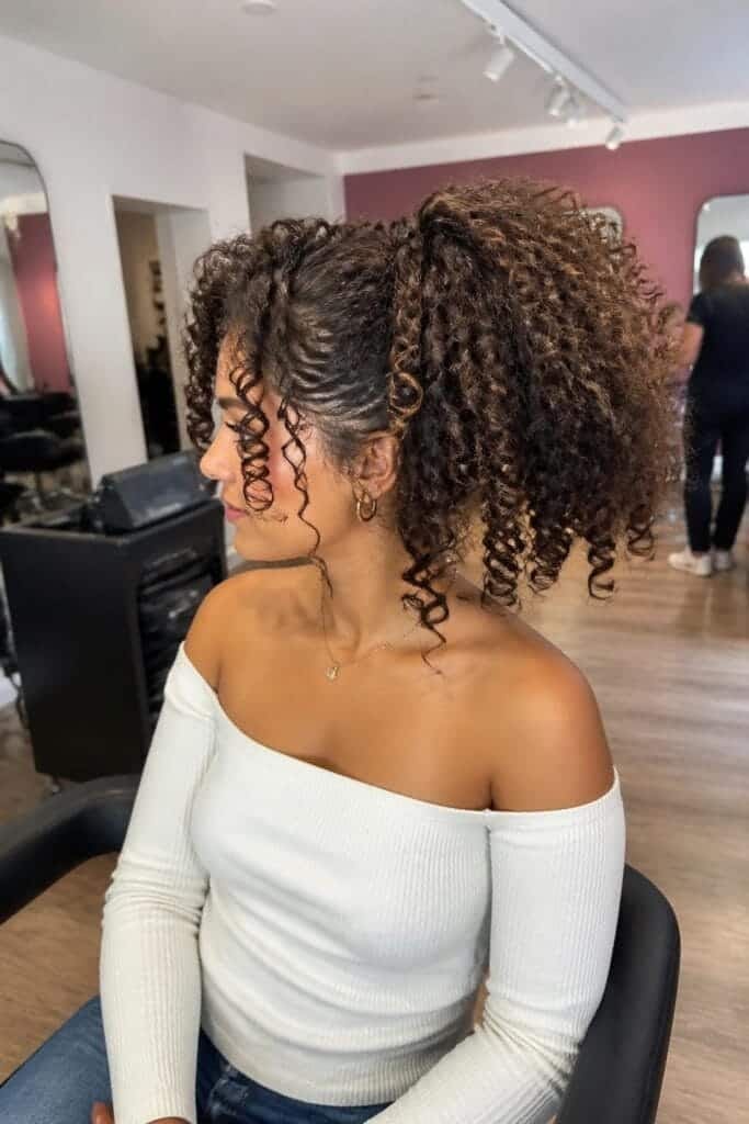 The Voluminous Curly Ponytail