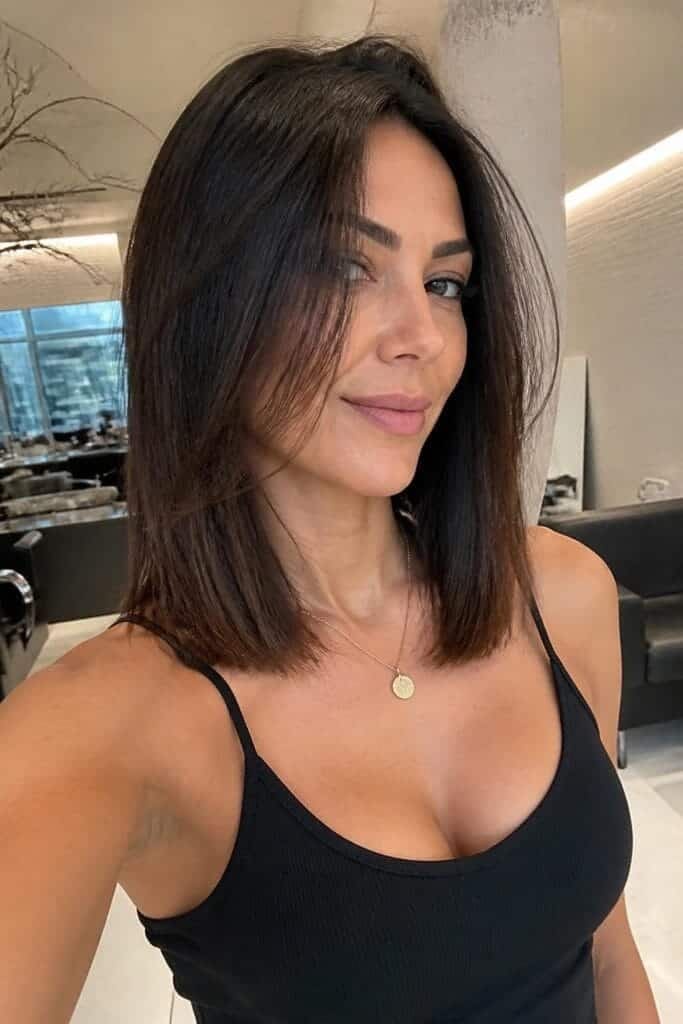 Straight Lob with Subtle Layers